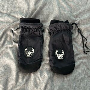 Crab Grab Mittens
